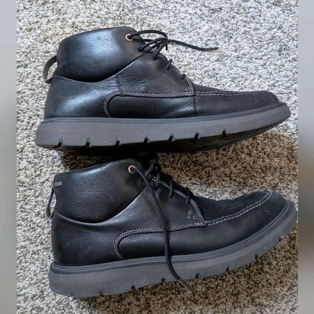 Clarks pre owned